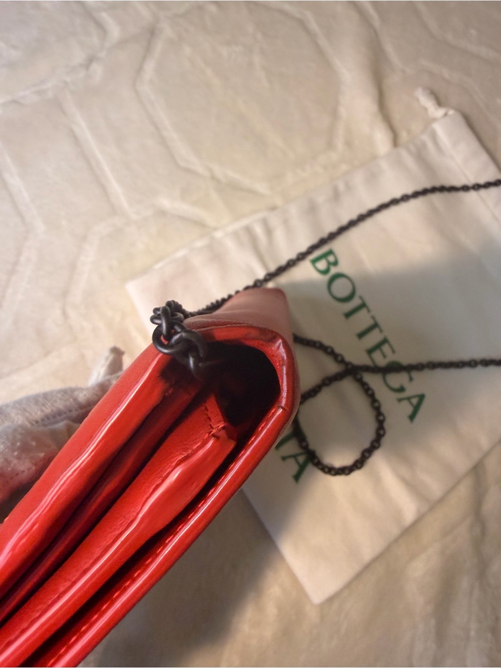 Bottega Veneta Orange Intrecciato wallet on chain - Picture 8 of 16